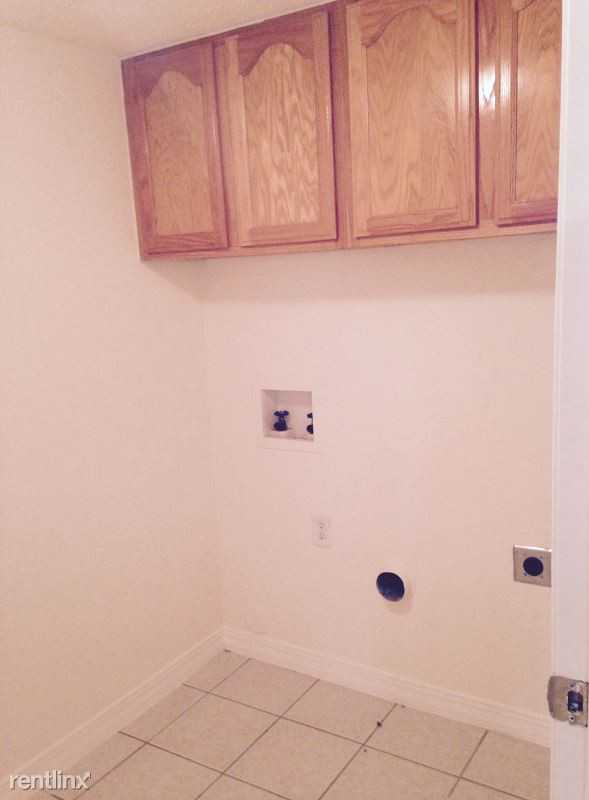 1316 Olga Mapula Dr - Photo 3 of 8