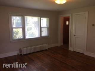 Lovely 1 Bedroom Apartment with Private Entrance - Parking - H/HW / Rye Brook - Photo 3 of 6