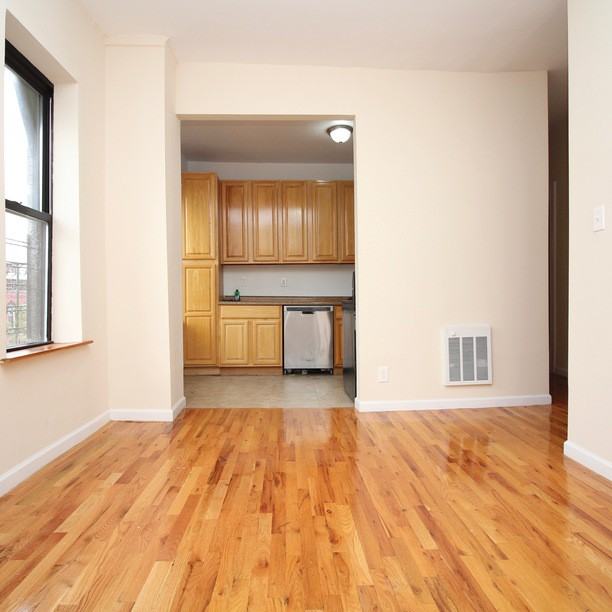 173 Bleecker Street #4L