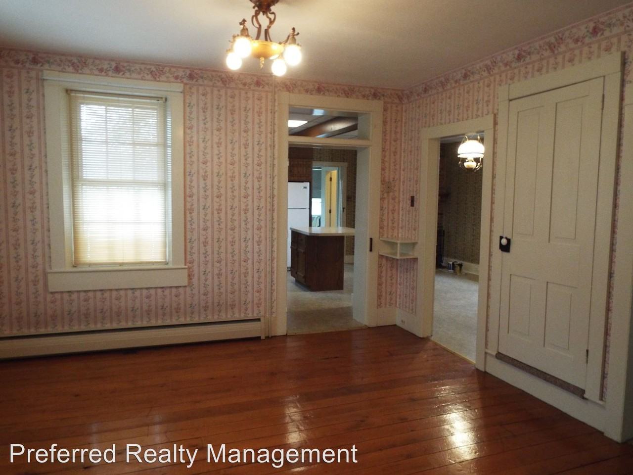 194 Newcomer Rd - Photo 2 of 18