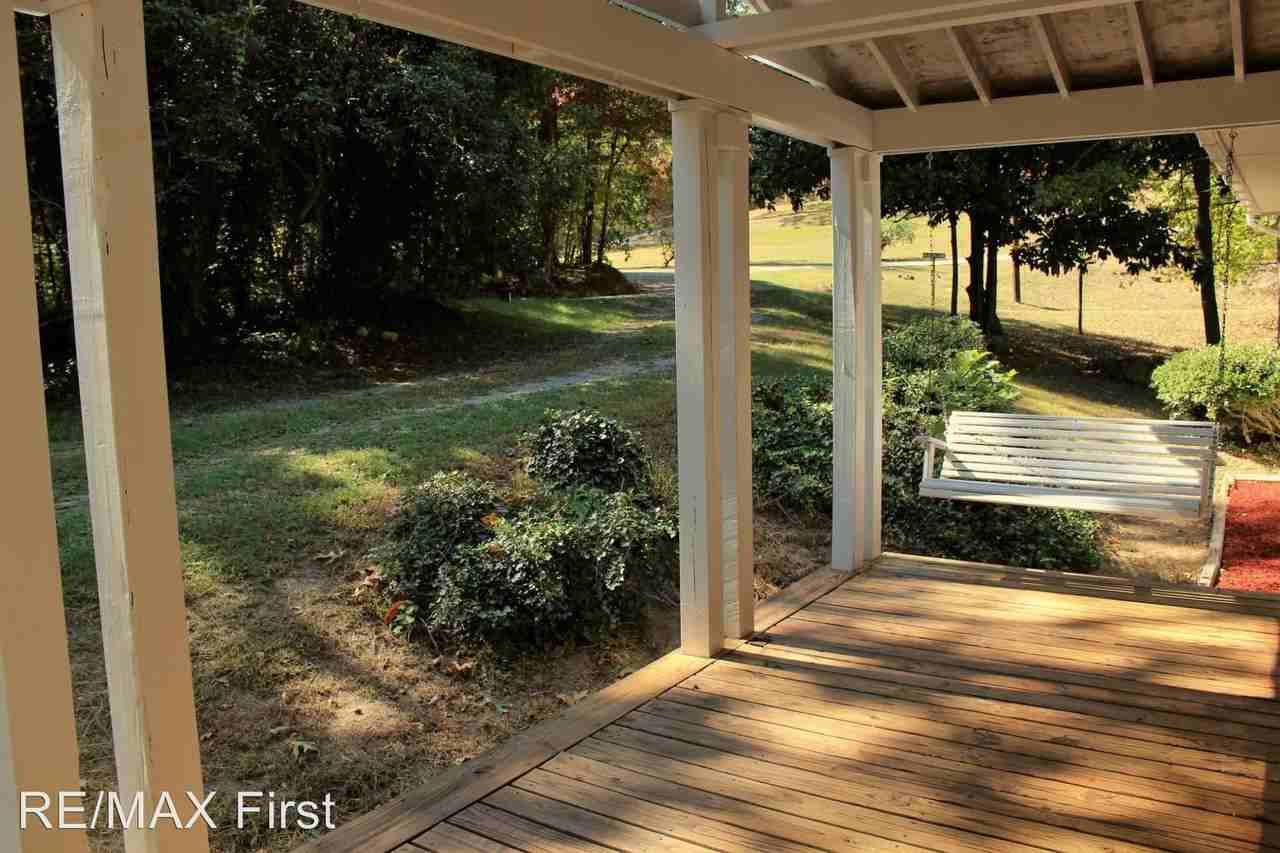 203 Tall Pine Cir - Photo 2 of 15