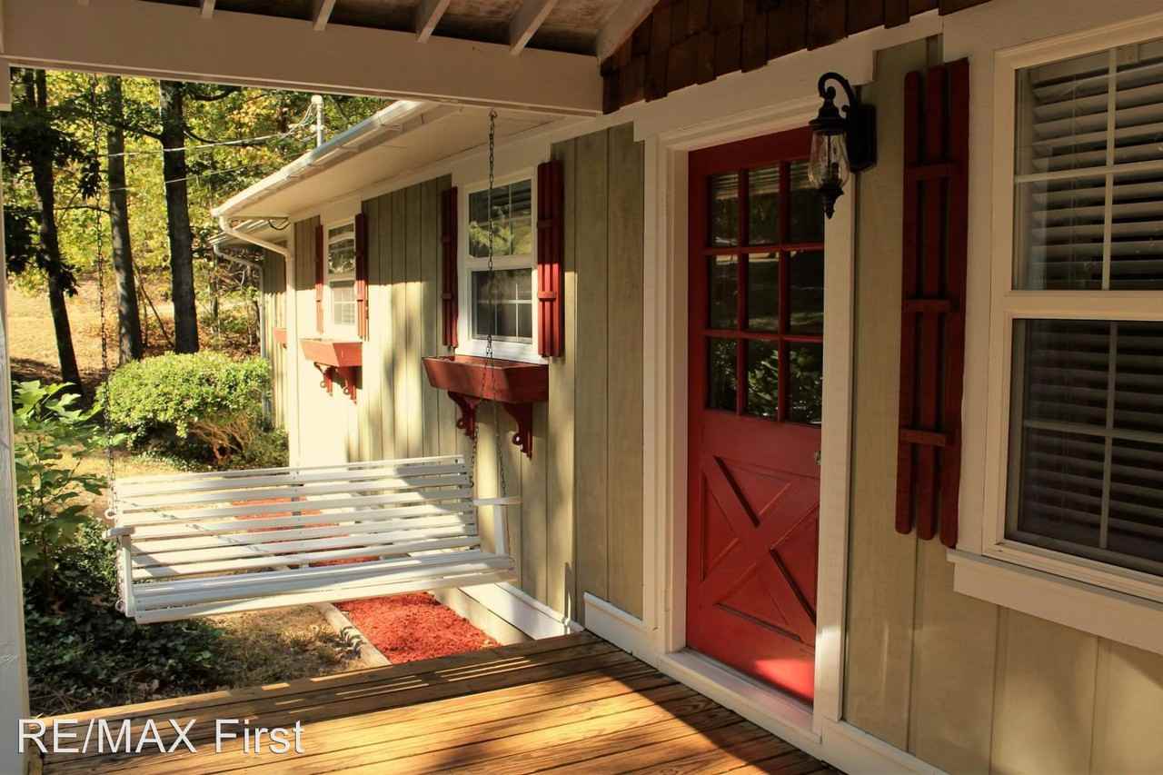 203 Tall Pine Cir - Photo 3 of 15