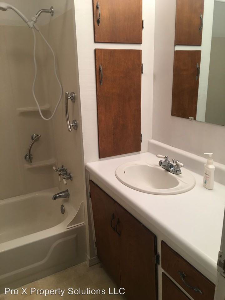 1408 N Joplin St - Photo 3 of 10