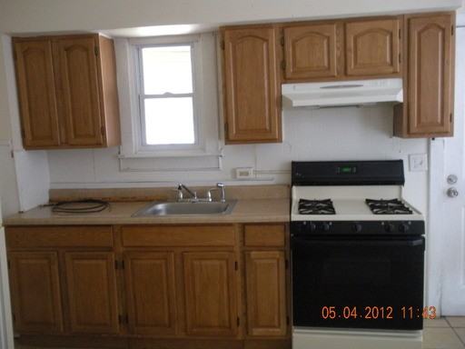 1233 Fidelity St - Photo 3 of 5