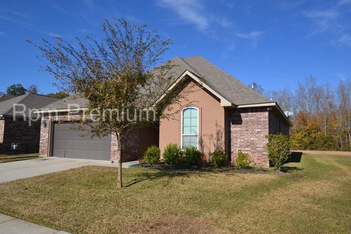 9313 Redwood Lake Blvd - Photo 3 of 24