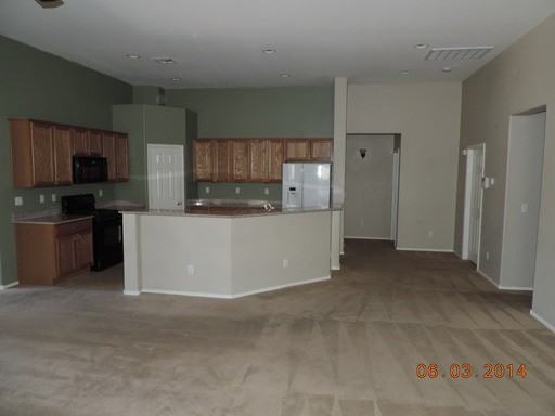 6620 Johnny Love Ln - Photo 3 of 24