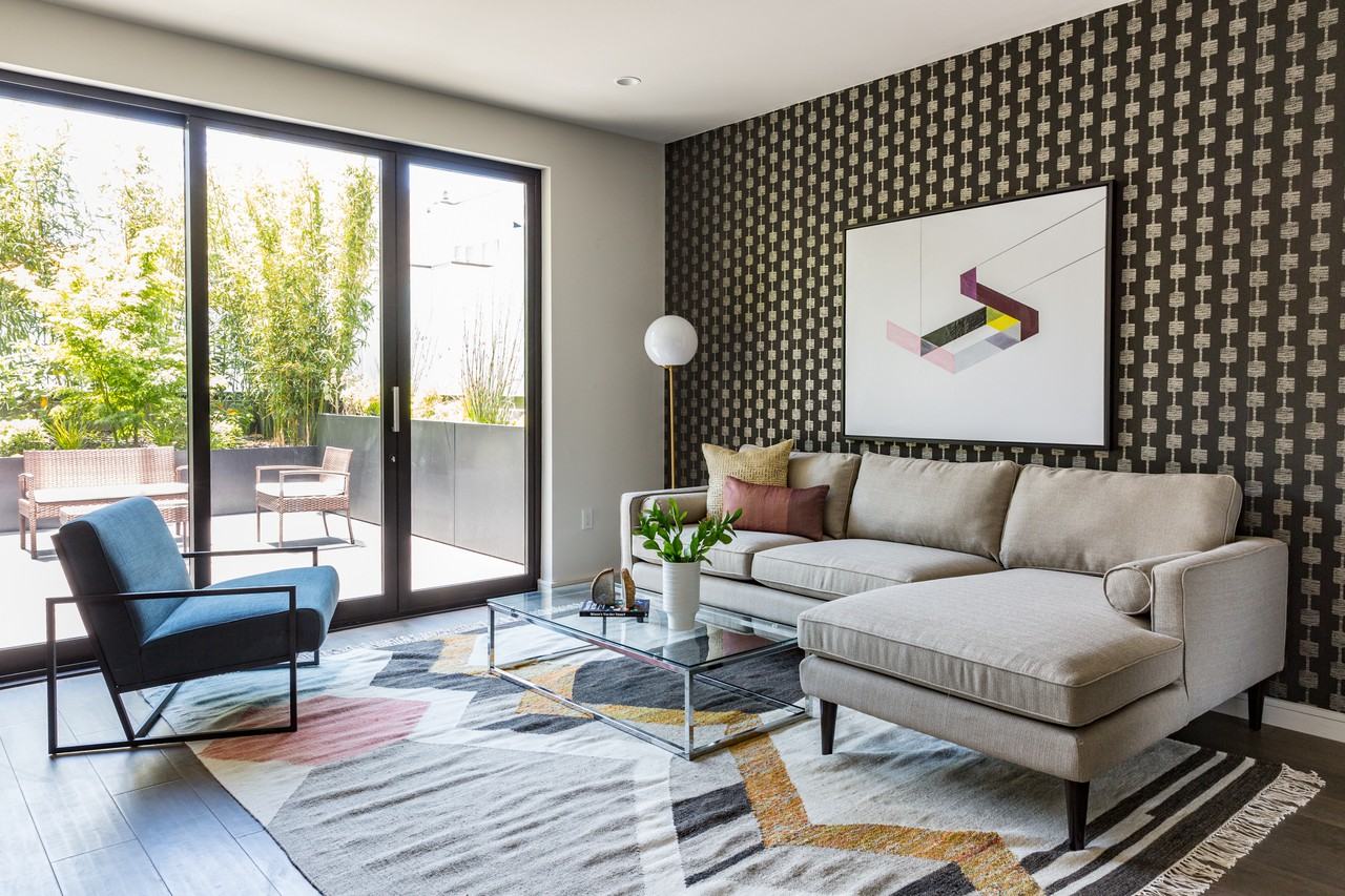 1463 Lombard Street #202