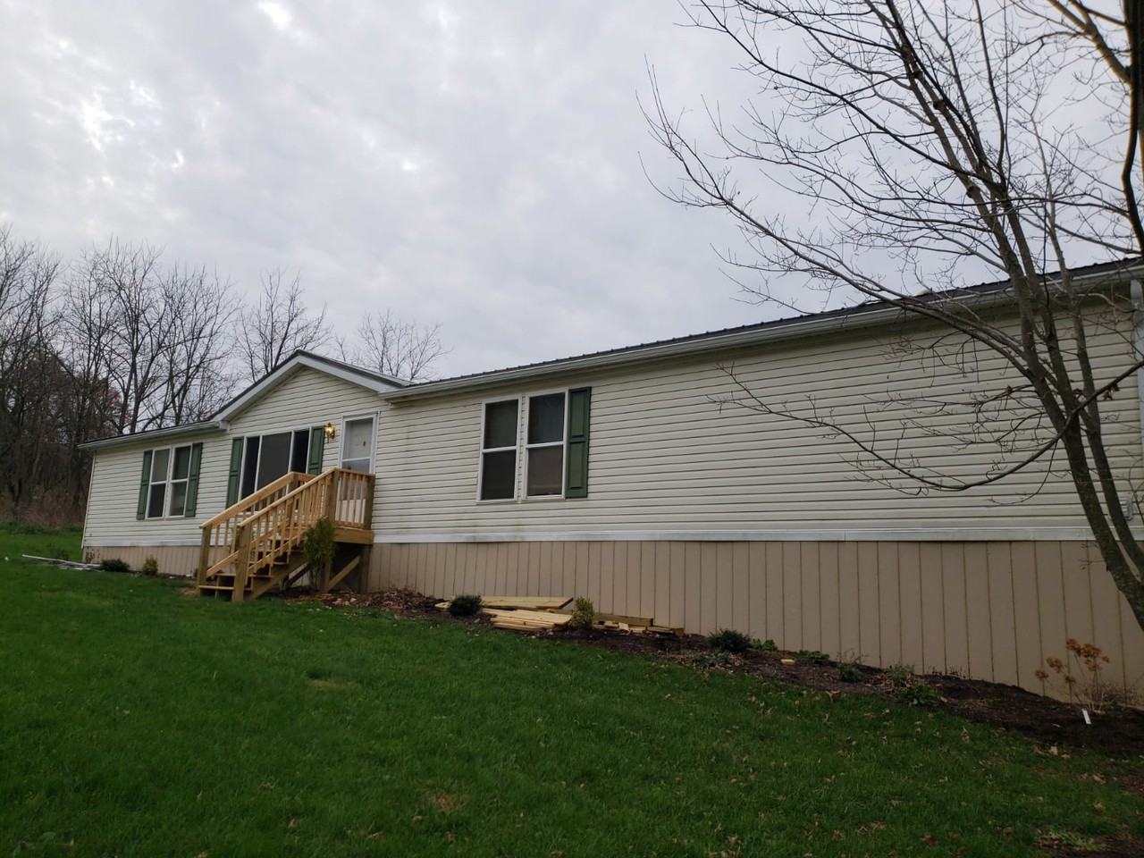 16608 Mill Rd - Photo 2 of 10