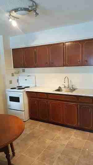 106 104th St - Photo 3 of 4