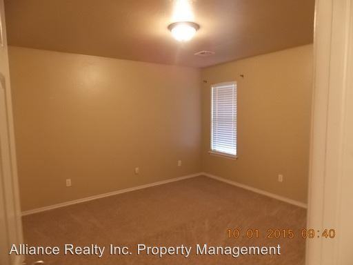 3705 Mathew Dr - Photo 2 of 7