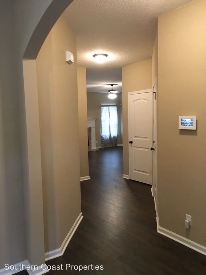 1268 Peacock Trail - Photo 3 of 33