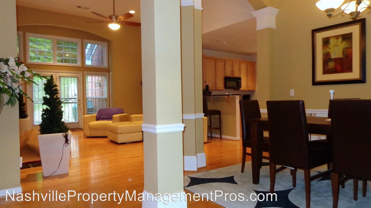 3738 Homeland Dr - Photo 3 of 24