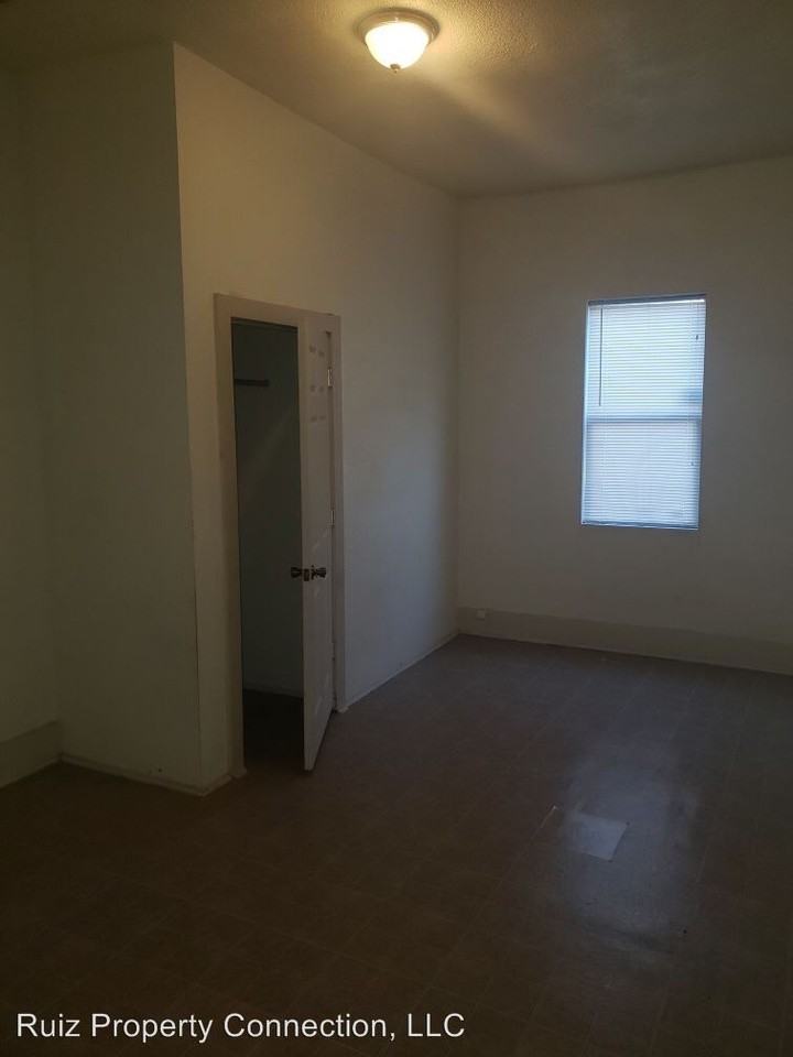 3509 St Louis Ave - Photo 3 of 3