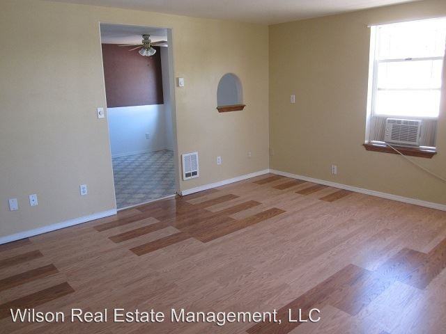 229 Marvin St - Photo 2 of 10