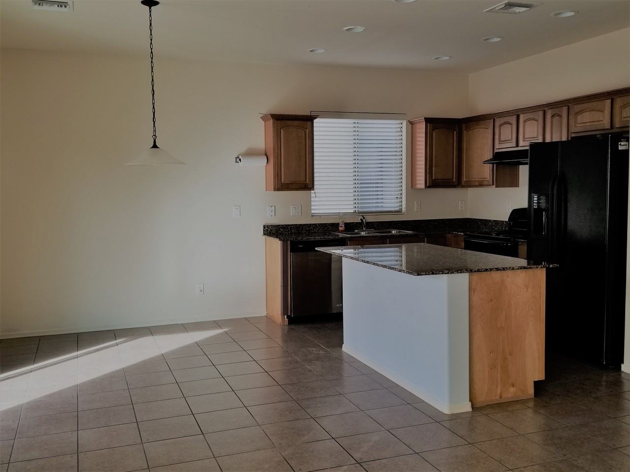 878 E Autumn Harvest Pl - Photo 3 of 17