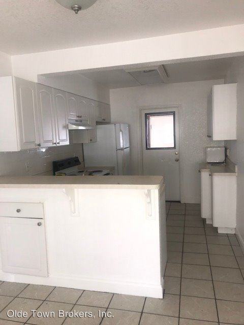 710 Arlington St - Photo 3 of 7