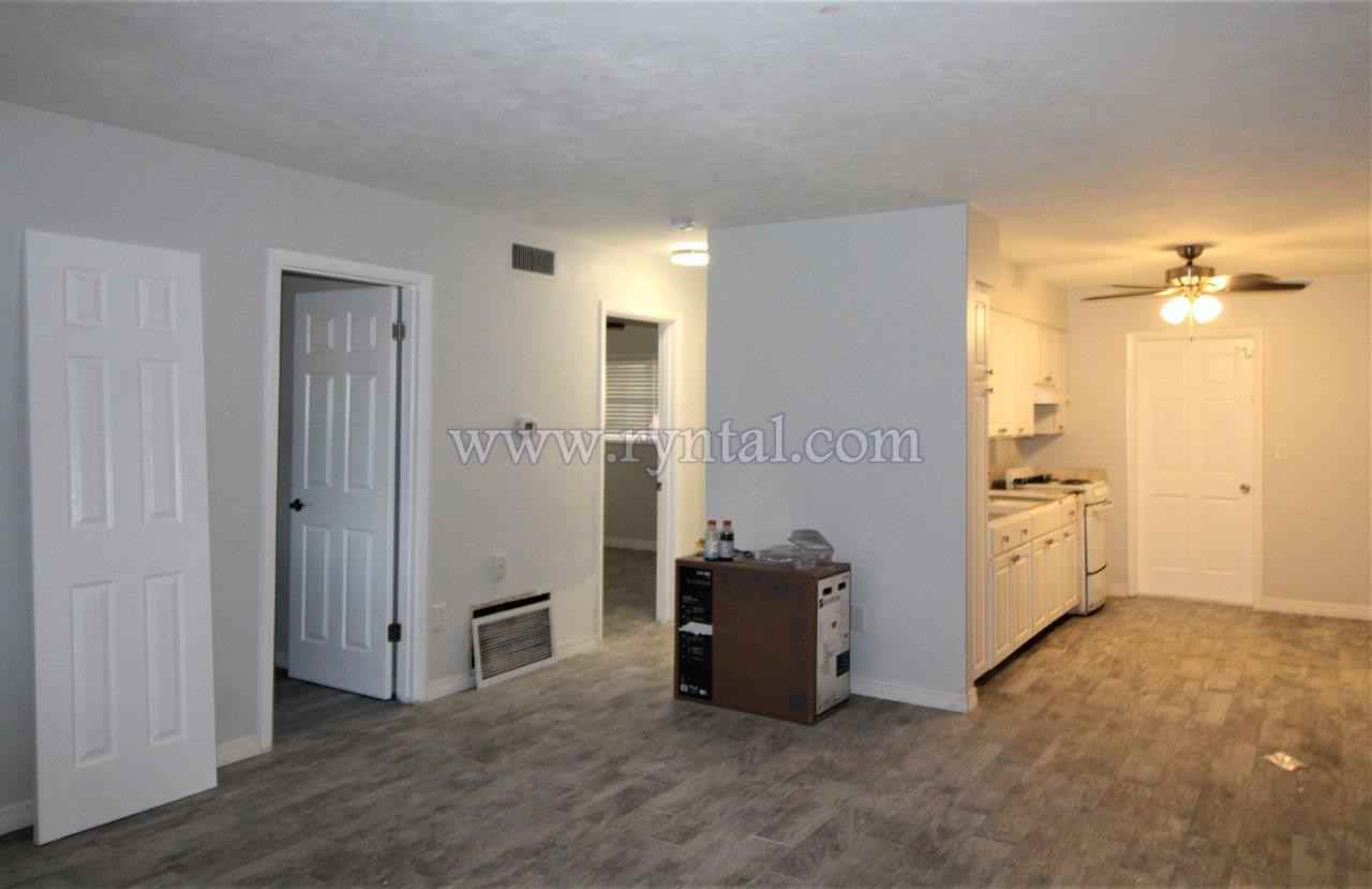 6377 Gateway Avenue - Photo 2 of 7