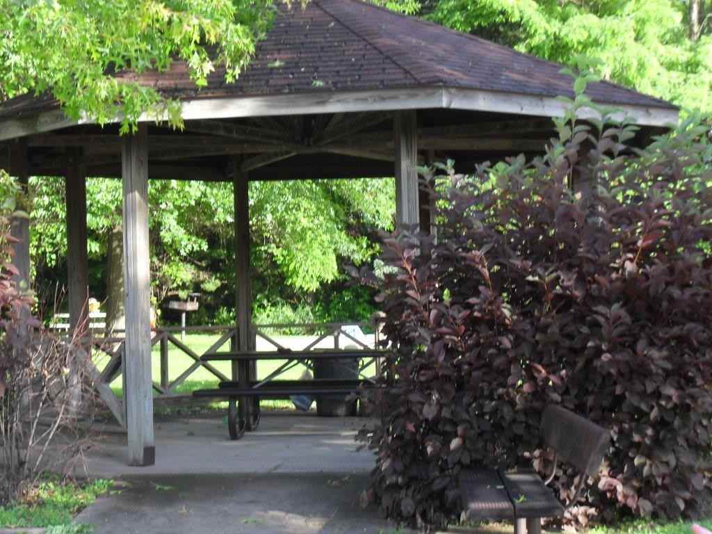 Fairfield Park Apartments 904 W Harrison Ave, Fairfield, IA 52556