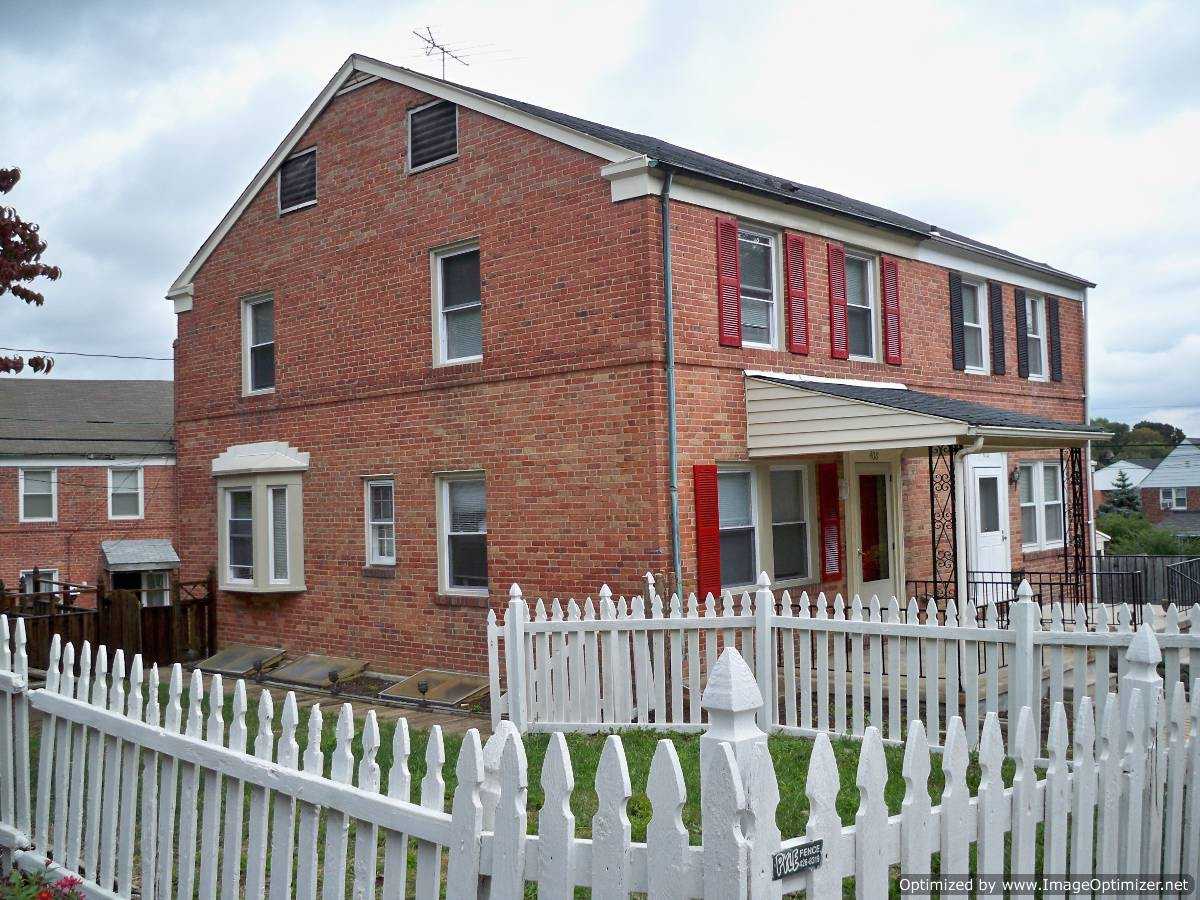 408 Croydon Road - Photo 2 of 30