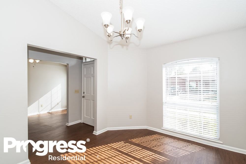 12359 Hunters Haven Ln - Photo 3 of 13