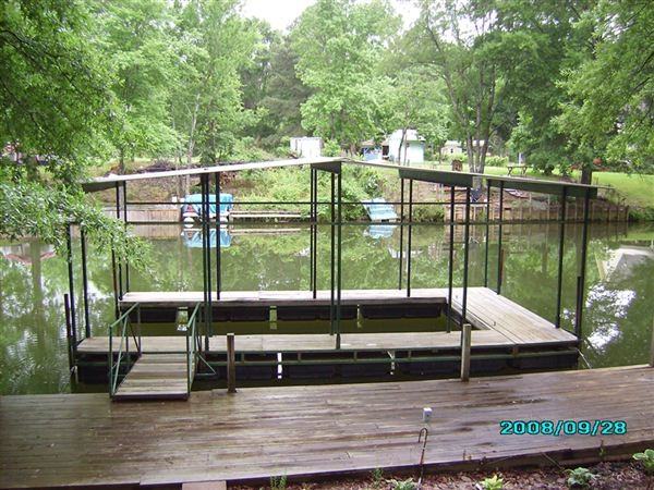 314 Buccaneer St - Photo 2 of 10