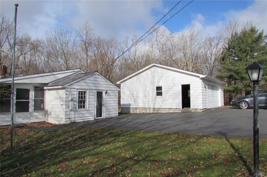 11 Eatontown Rd - Photo 2 of 17