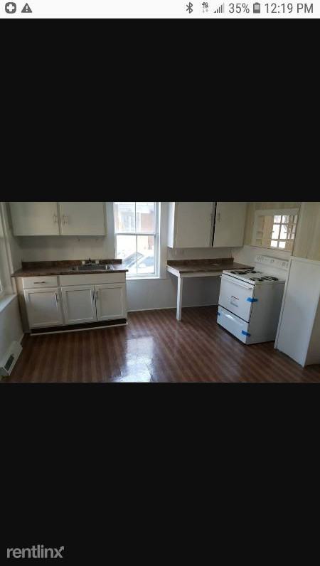 87 Pleasant St - Photo 3 of 5