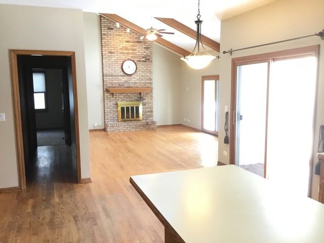 360 Breckenridge Dr - Photo 3 of 30