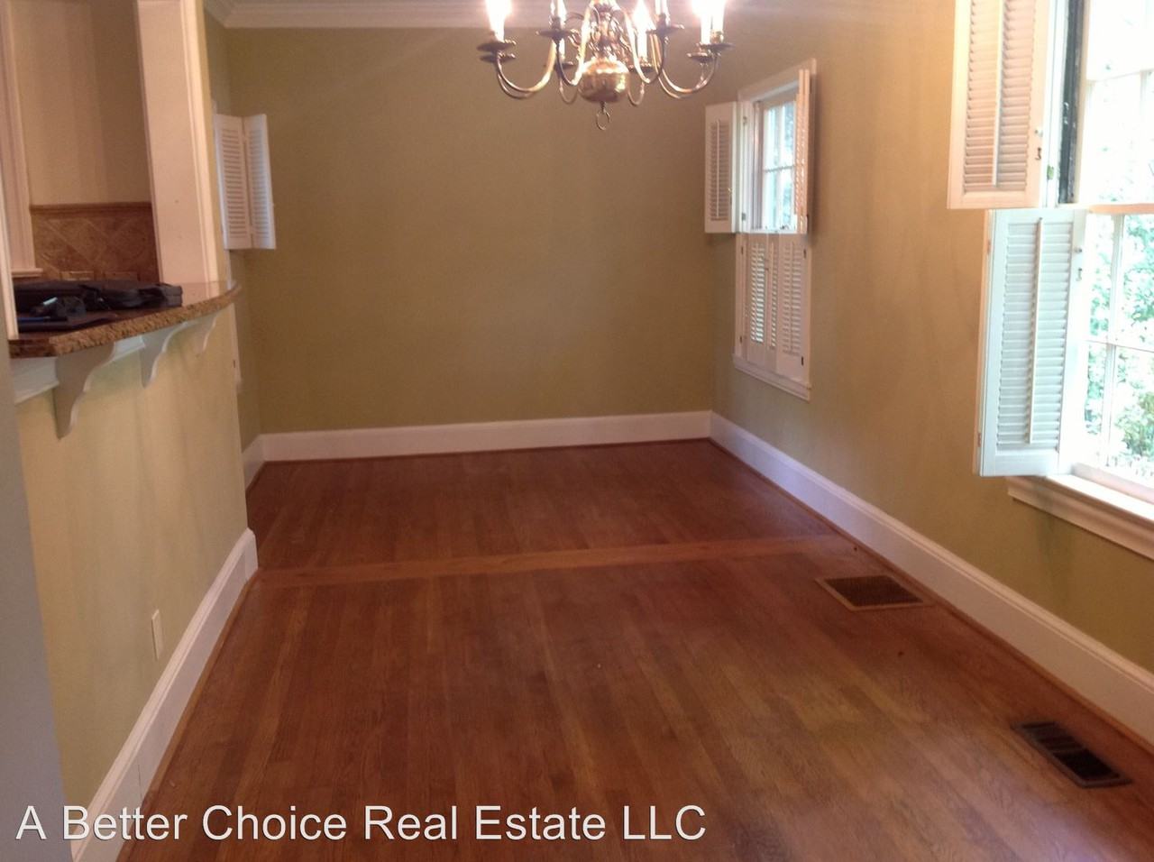 1850 Ardmore Rd NW - Photo 2 of 13