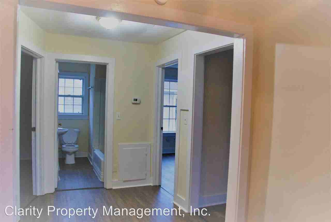 1470 Stuart Ave NW - Photo 2 of 9