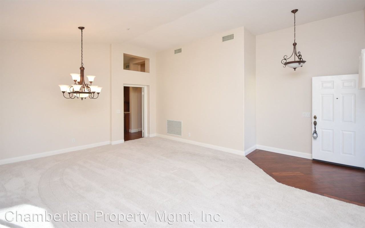 2215 Rock View Glen - Photo 2 of 23