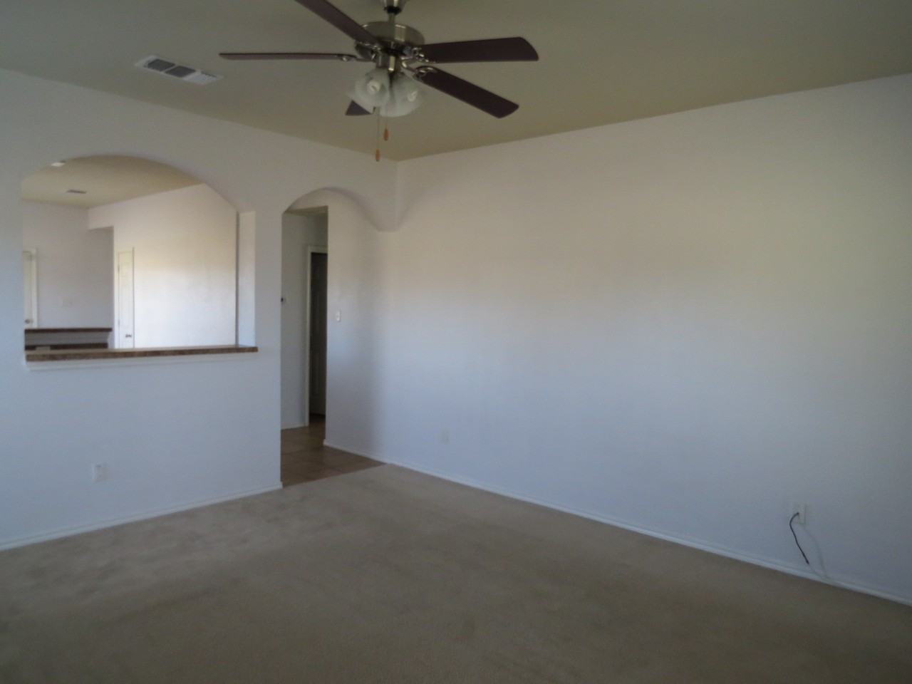 6300 Clear Brook Dr - Photo 3 of 18