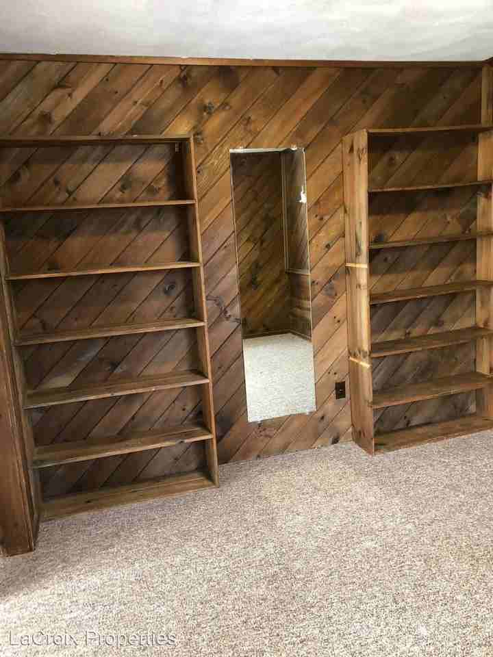 7595 Post Road - Photo 2 of 19