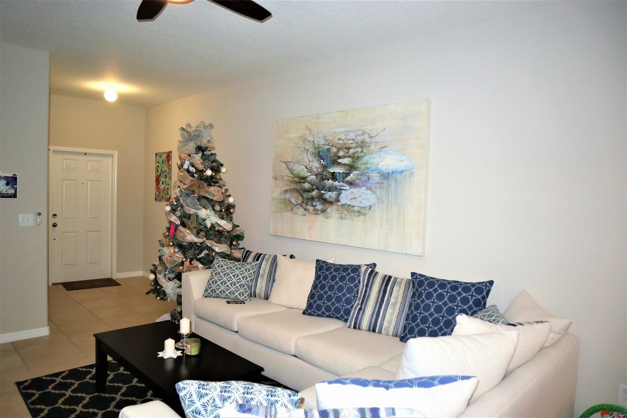 12929 Dream Catcher Way - Photo 2 of 14