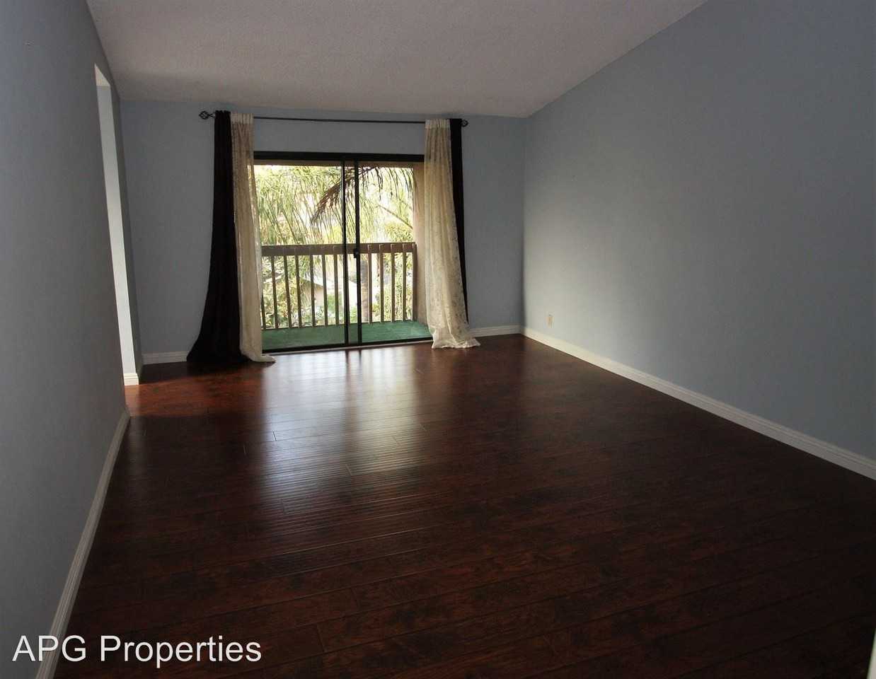 2925 Wellesley Ct - Photo 3 of 21
