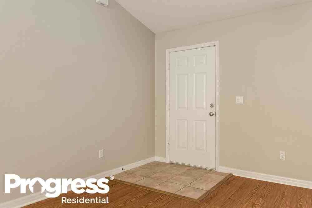 641 Willow Run St - Photo 2 of 21