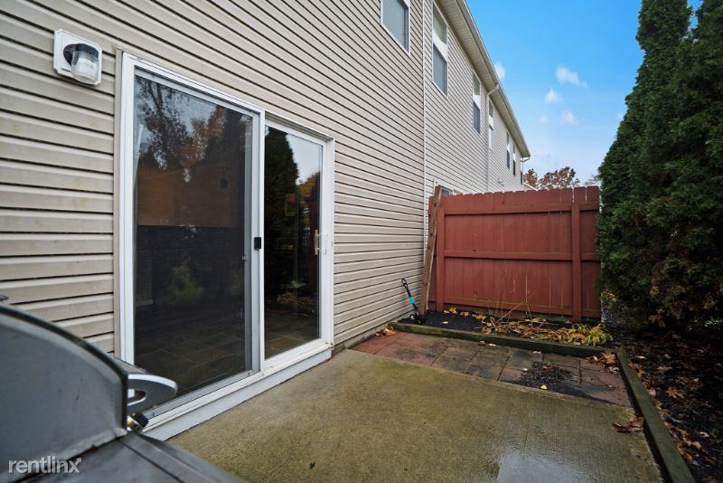 1175 Park Dr - Photo 3 of 27