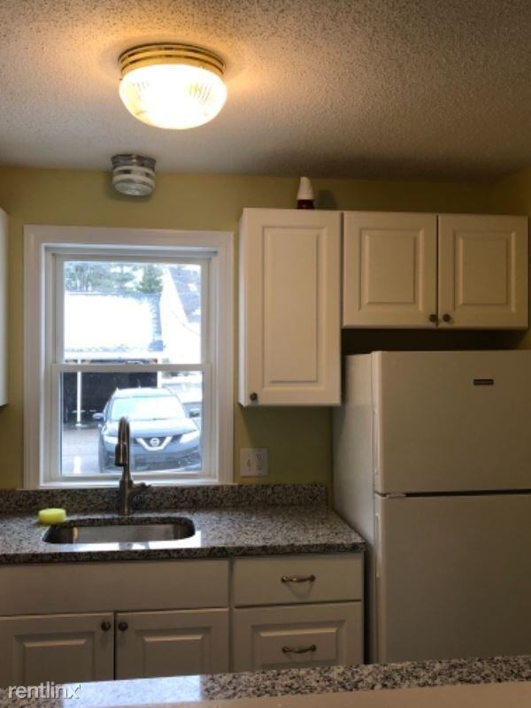 15 Whitewater Dr - Photo 2 of 28