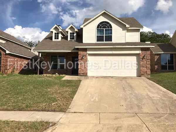 4228 Canyon Trail - Photo 3 of 47