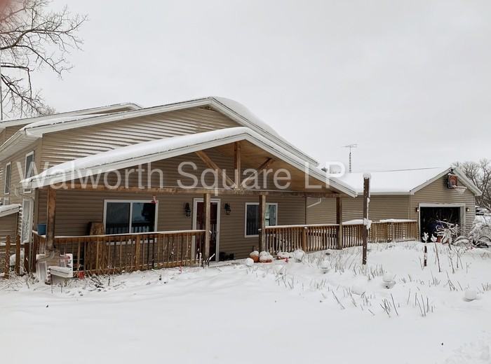 N1480 Fitch Ln - Photo 2 of 19