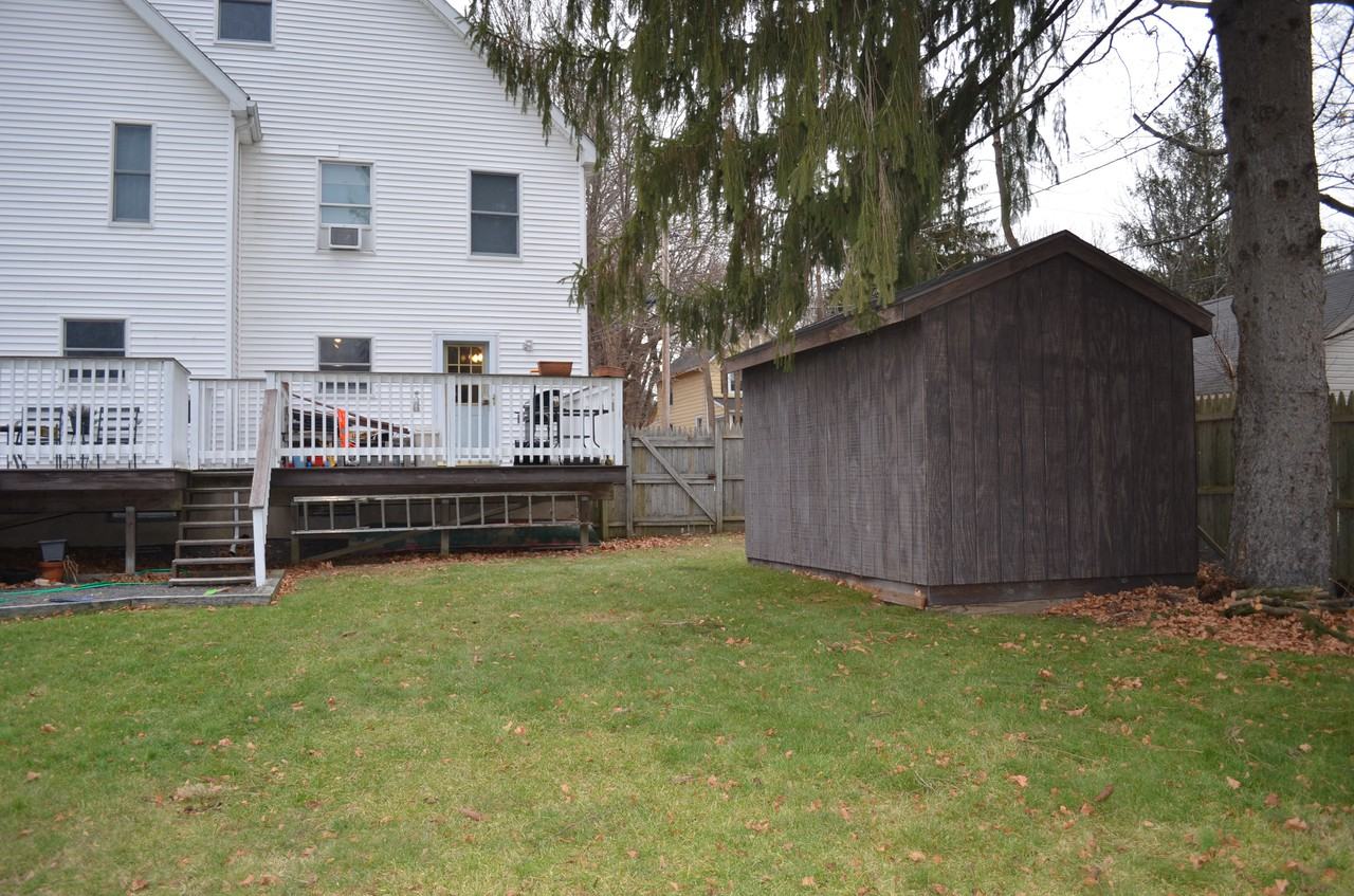 16 Valley Ave - Photo 3 of 17