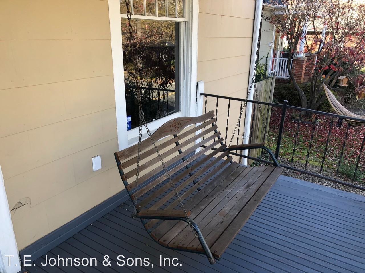 712 S Broad St - Photo 2 of 10