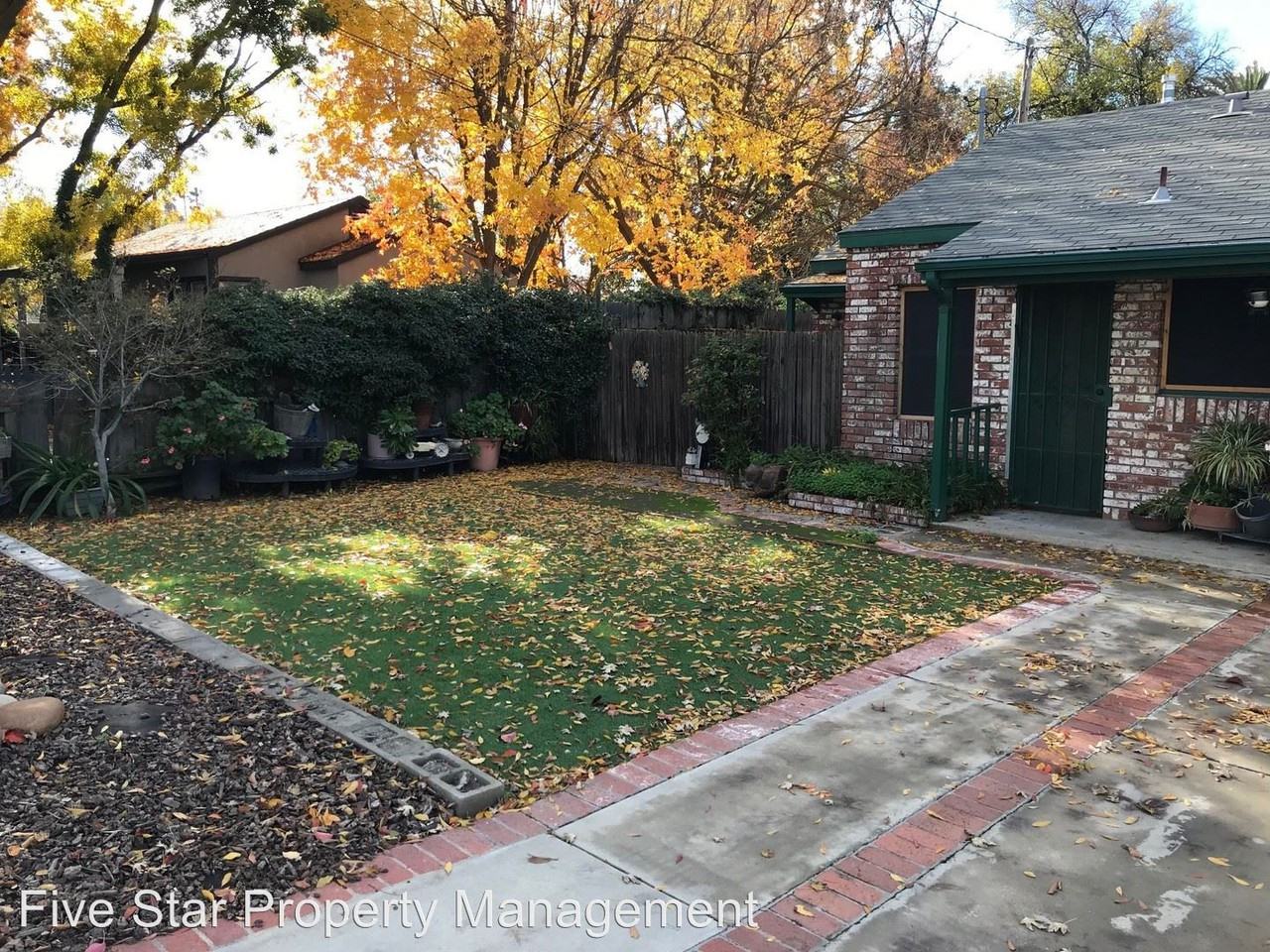 2531 6th St - Photo 2 of 12