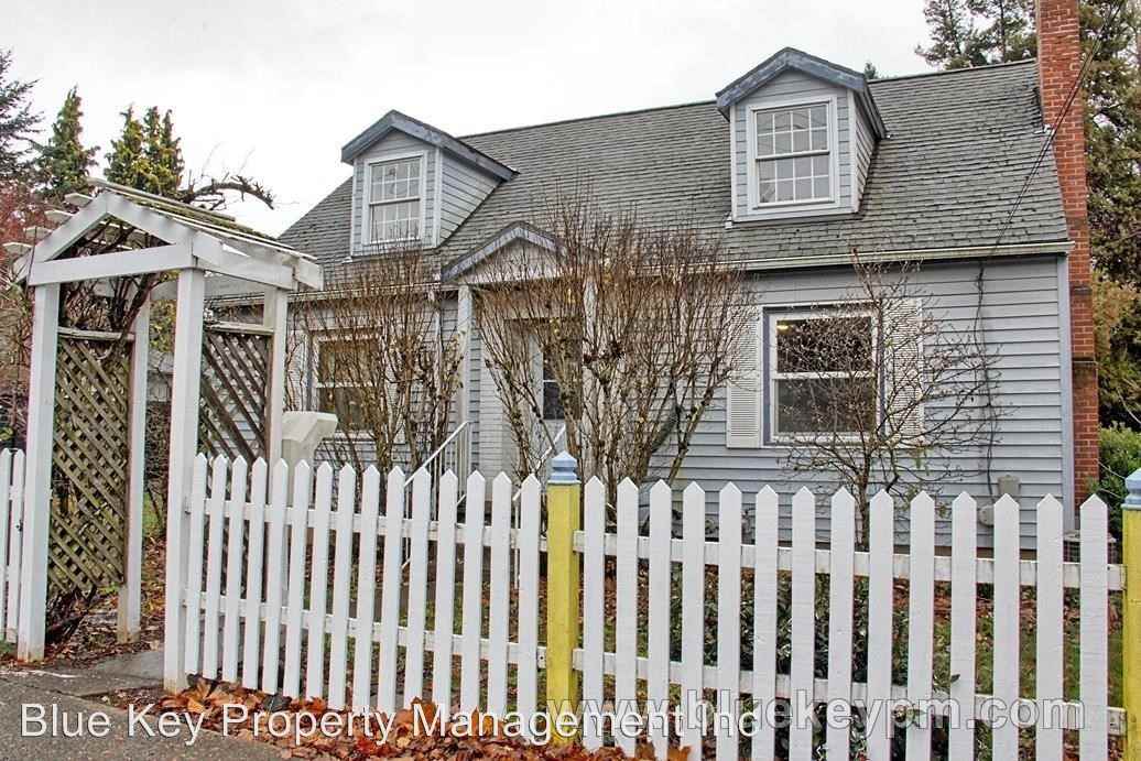 1834 SE 76th Ave - Photo 2 of 21