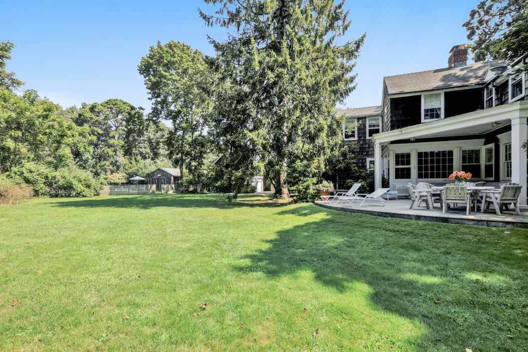 55 Toylsome Ln - Photo 2 of 13