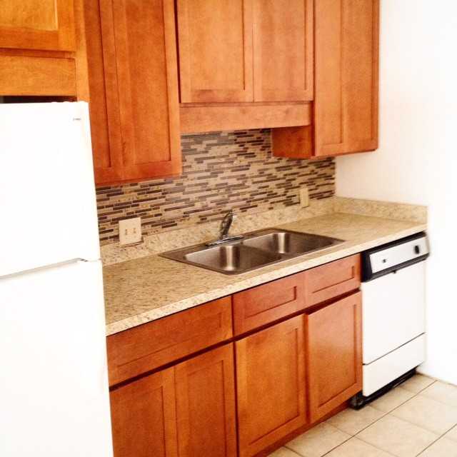 Lenox Corner Apartments - Photo 4 of 9