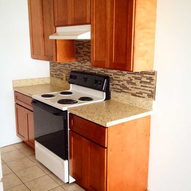 Lenox Corner Apartments - Photo 5 of 9