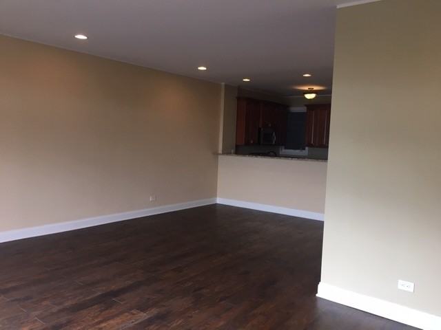 4152 S Western Ave #2 - Photo 2 of 18