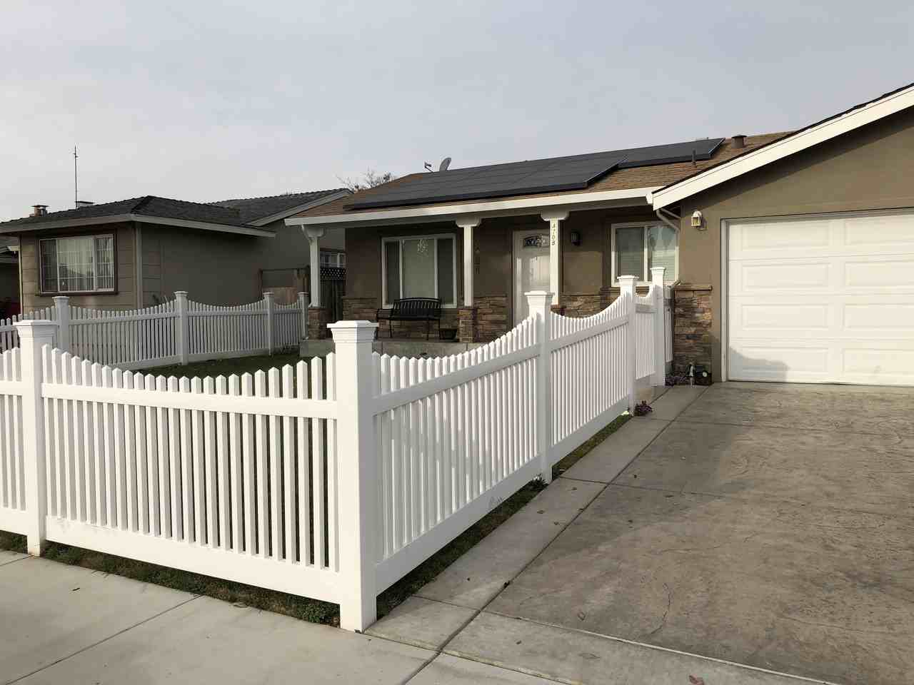 4708 Rotherhaven Way - Photo 2 of 26