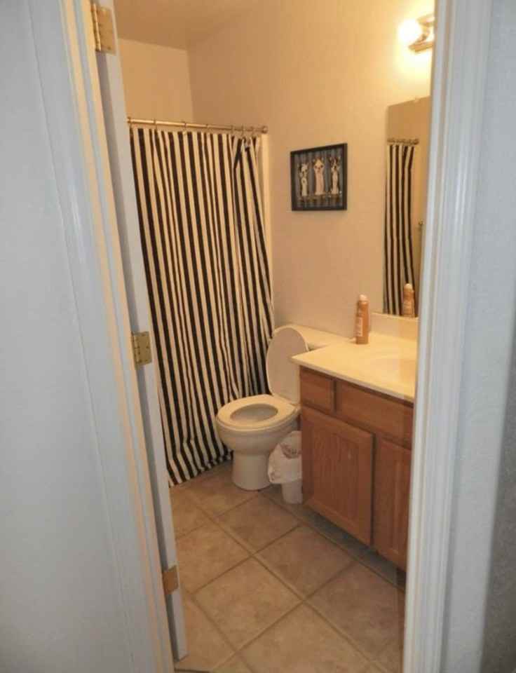 2554 S Eureka Ln - Photo 2 of 2